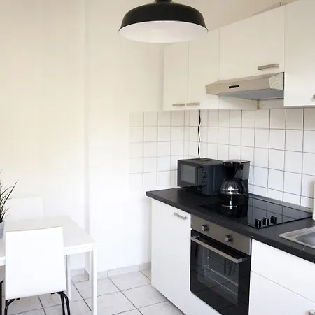 Modern & Chic Apartments With Terrace Or Balcony Neuss Exterior foto