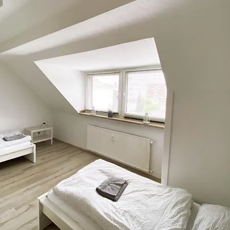 Modern & Chic Apartments With Terrace Or Balcony Neuss Exterior foto