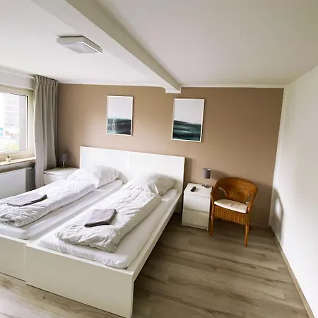 Modern & Chic Apartments With Terrace Or Balcony Neuss Exterior foto