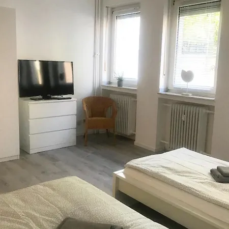 Modern & Chic Apartments With Terrace Or Balcony Neuss Exterior foto