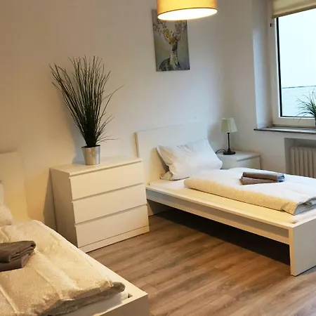 Modern & Chic Apartments With Terrace Or Balcony Neuss Exterior foto