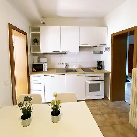 Modern & Chic Apartments With Terrace Or Balcony Neuss Exterior foto