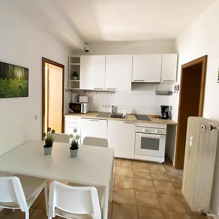 Modern & Chic Apartments With Terrace Or Balcony Neuss Exterior foto