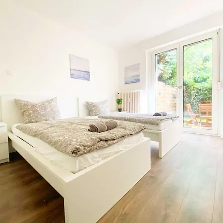 Modern & Chic Apartments With Terrace Or Balcony Neuss Exterior foto