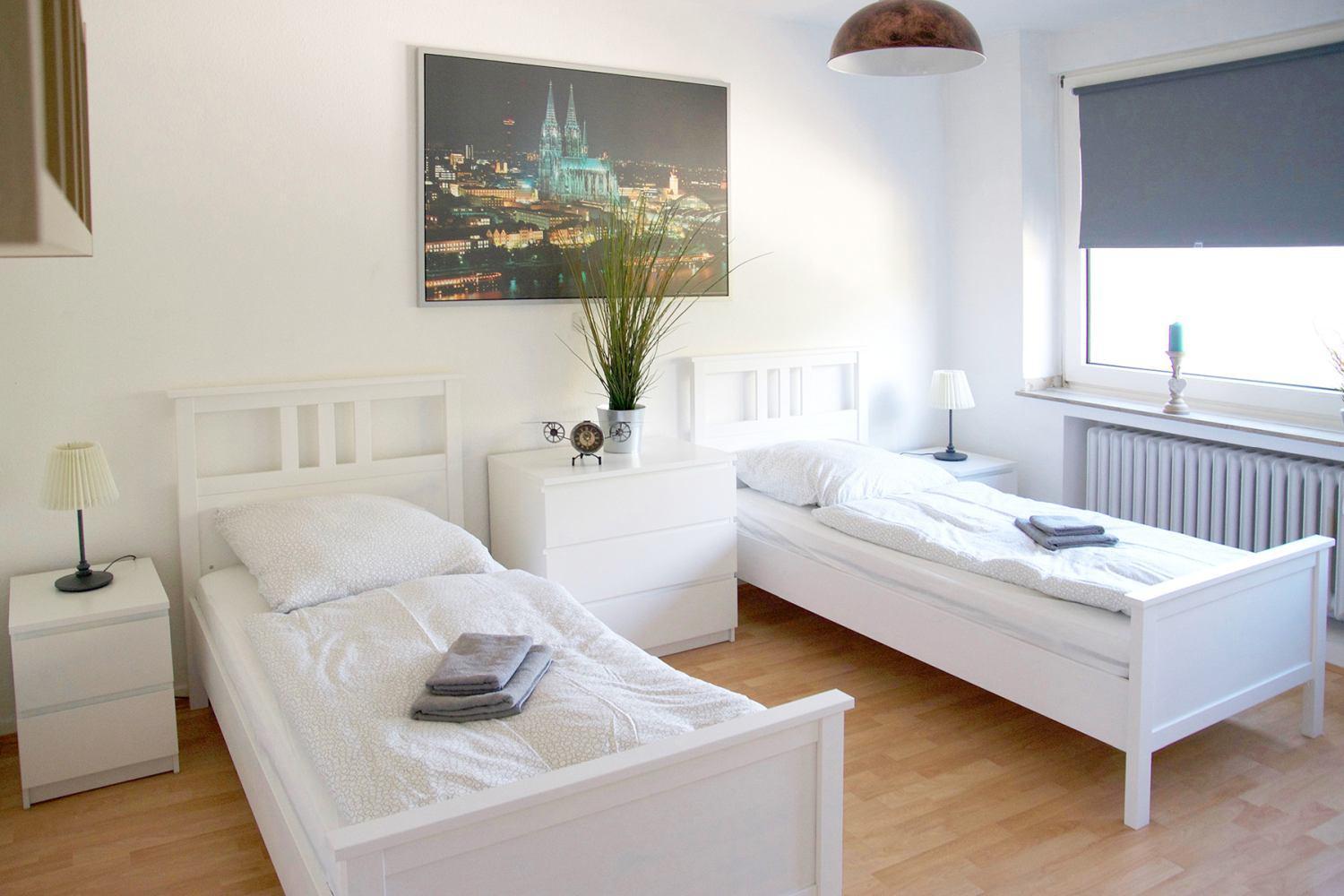 Apartment Modern & Chic With Terrace Or Balcony