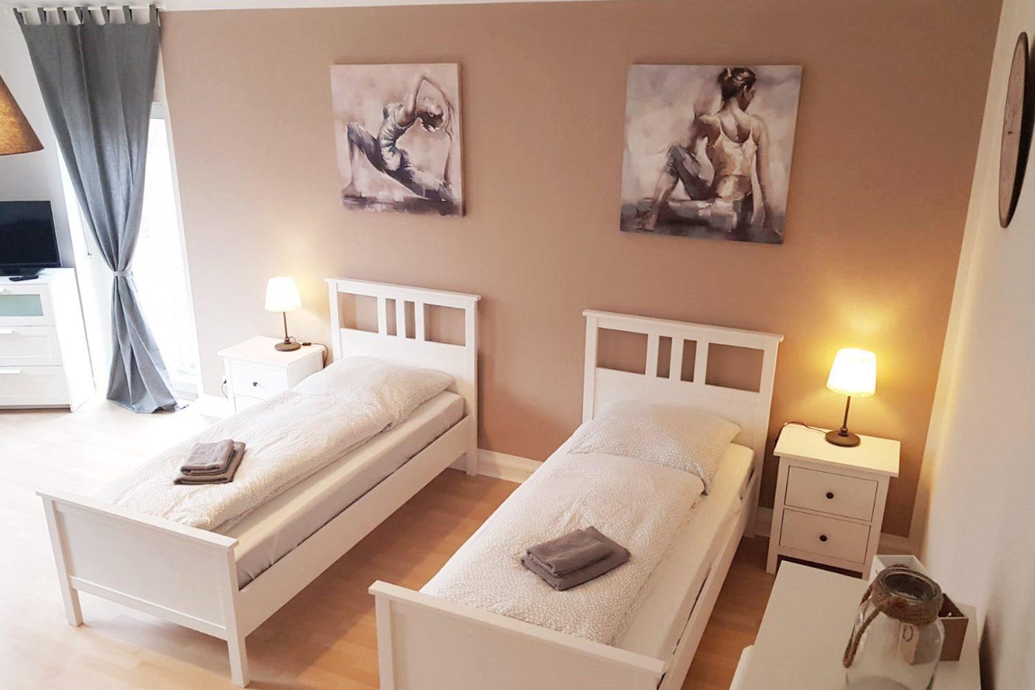Apartment Modern & Chic With Terrace Or Balcony Neuss