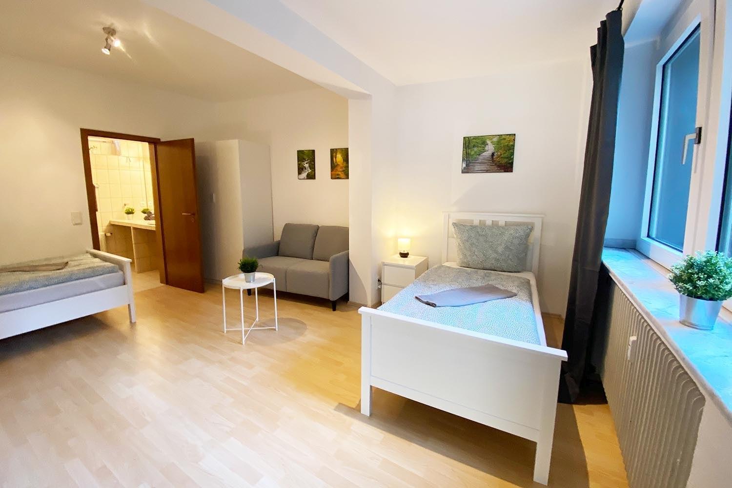 Modern & Chic With Terrace Or Balcony * Neuss